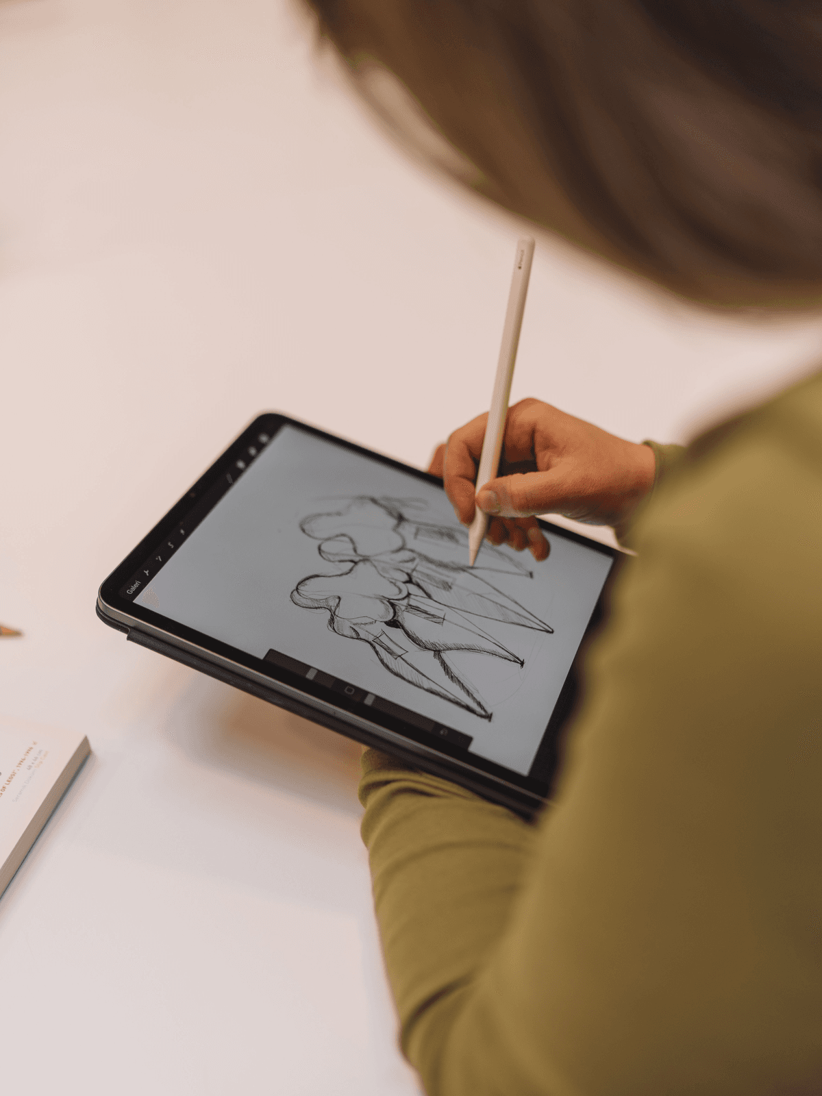 High-resolution digital archive of paintings and sculpture
